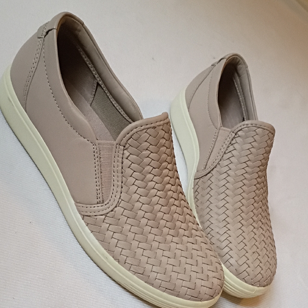 Ecco Kids Slip-on Woven Shoe